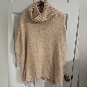 LOFT Pink Short Sleeve Turtleneck Poncho Sweater Size Medium (M)